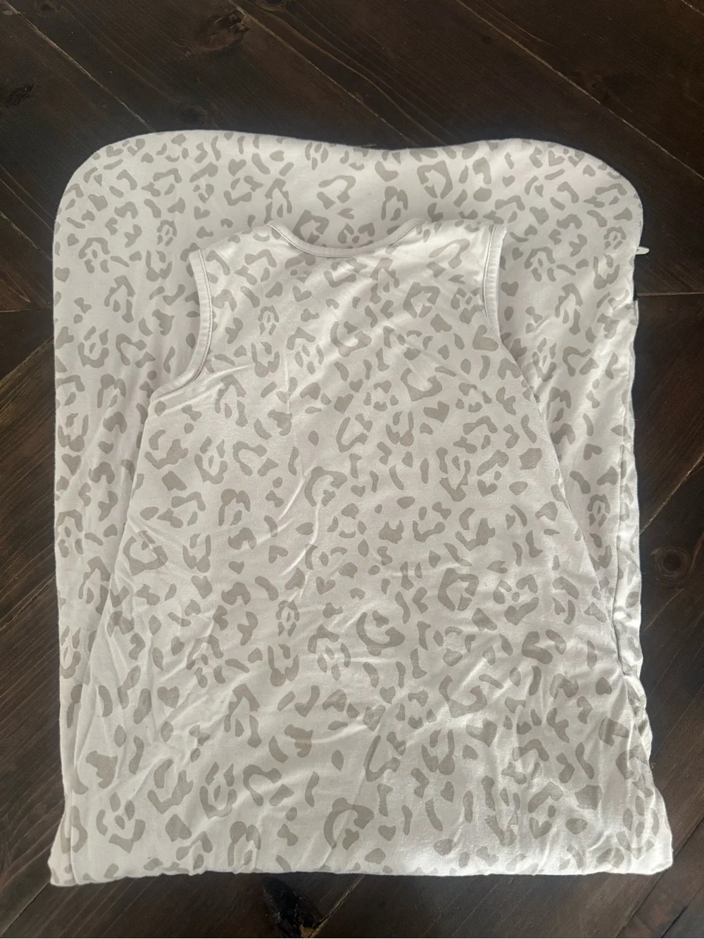 Kyte Baby Bamboo Sleep Sack in Oat Leopard Size Large 1.0 Tog